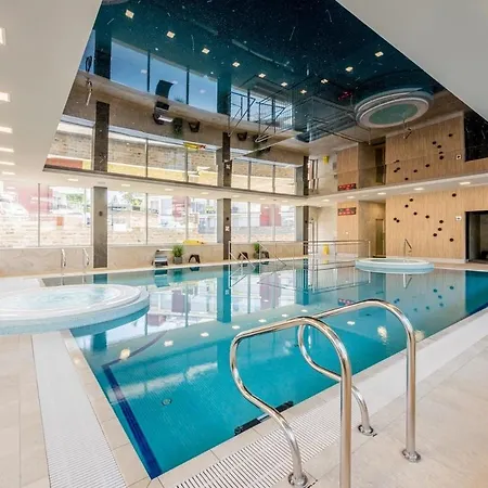 Ricar Klifowa Апартаменты Реваль